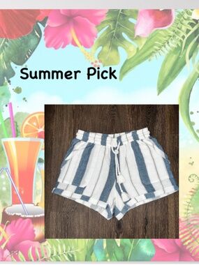 NWOT Ocean Drive Blue & White Stripe Shorts/Medium